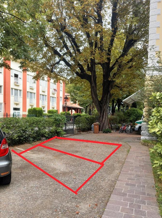 5-Zimmer-Appartement In Historischer Privatvilla, Meran Zentrum, Kostenloser Parkplatz Buitenkant foto