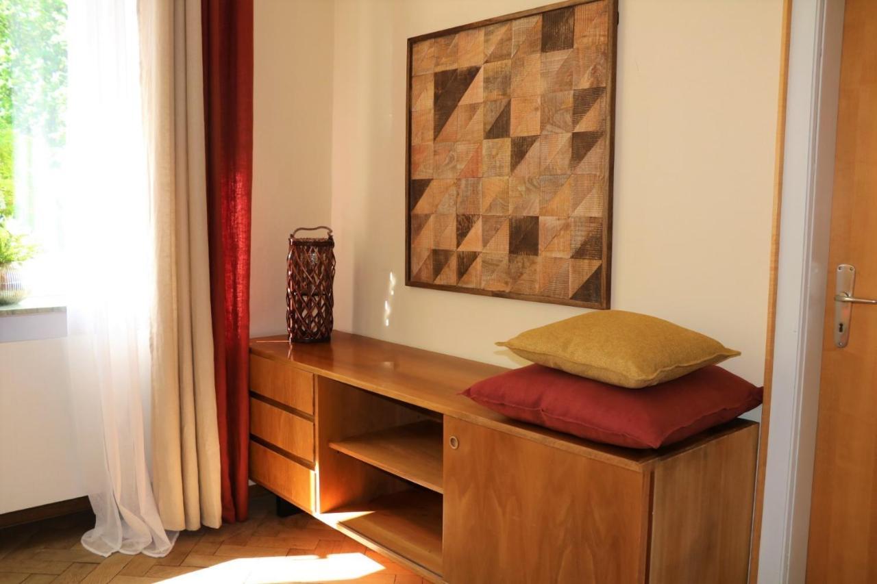 5-Zimmer-Appartement In Historischer Privatvilla, Meran Zentrum, Kostenloser Parkplatz Buitenkant foto