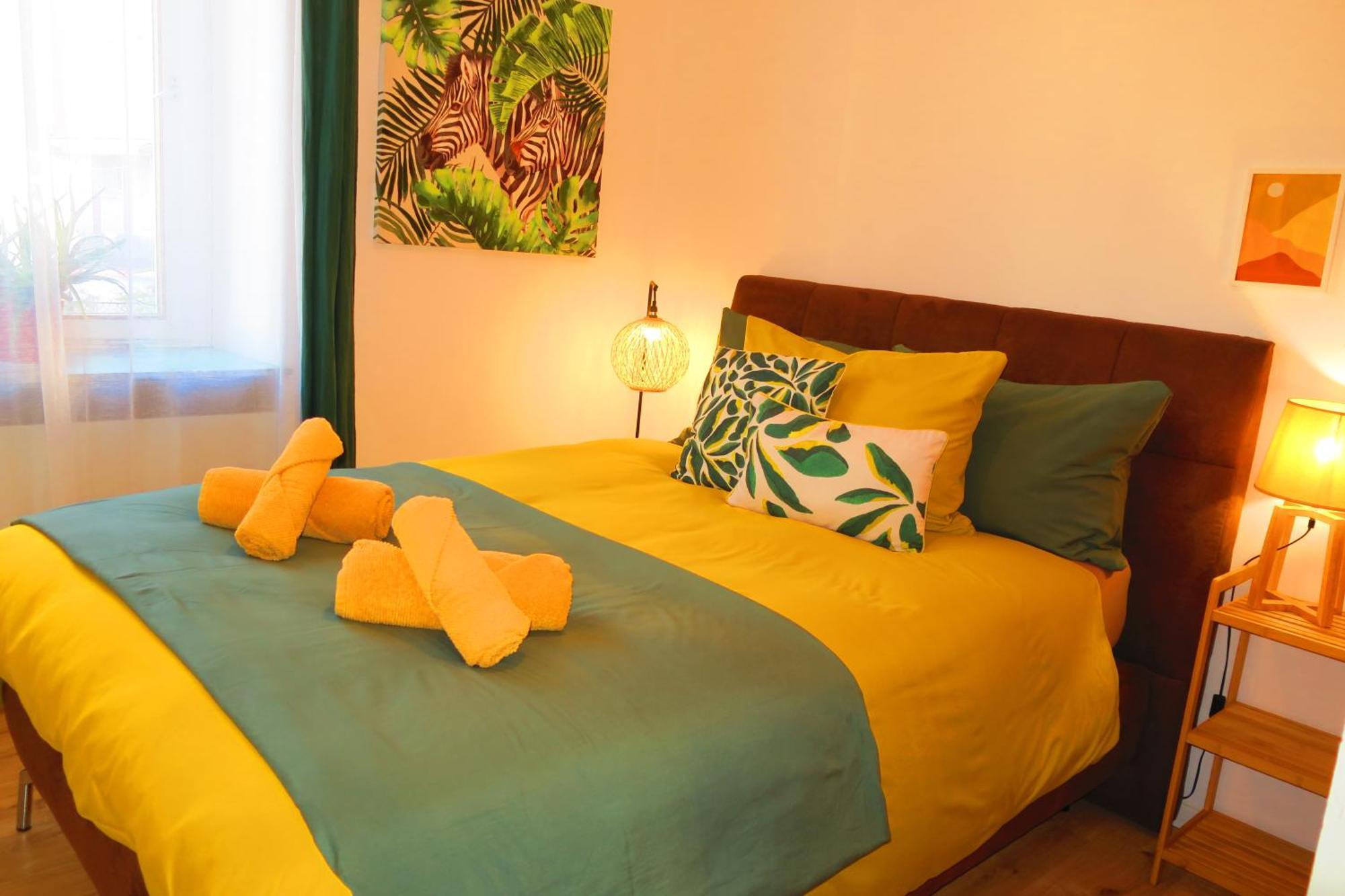 5-Zimmer-Appartement In Historischer Privatvilla, Meran Zentrum, Kostenloser Parkplatz Buitenkant foto