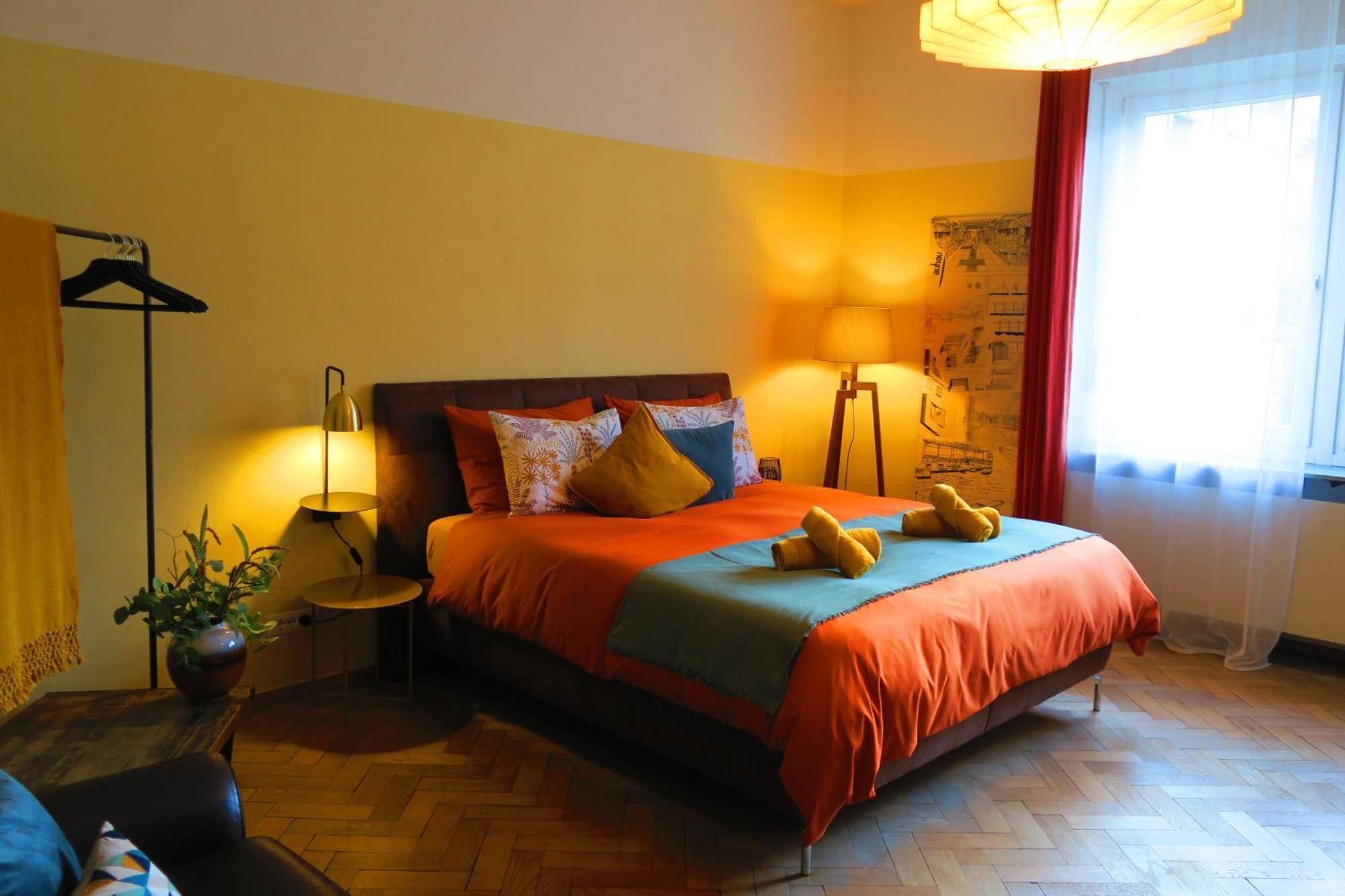 5-Zimmer-Appartement In Historischer Privatvilla, Meran Zentrum, Kostenloser Parkplatz Buitenkant foto